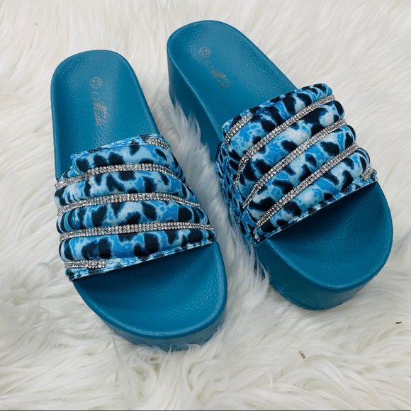 Blue leopard platform sandal - Picture 7 of 8